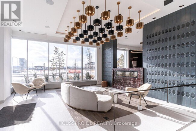 Photo - 412 Silver Maple Rd Unit 623