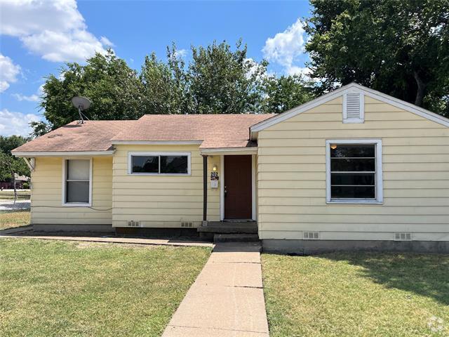 Building Photo - 202 W Wheatland Rd Rental