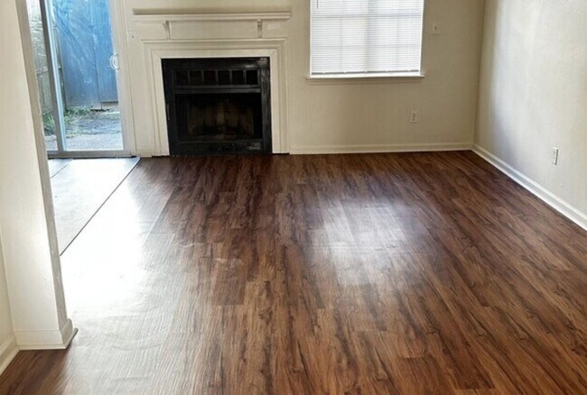 Photo - Beautiful 3 Bedroom Home in Virginia Beach with Updated Kitchen!
