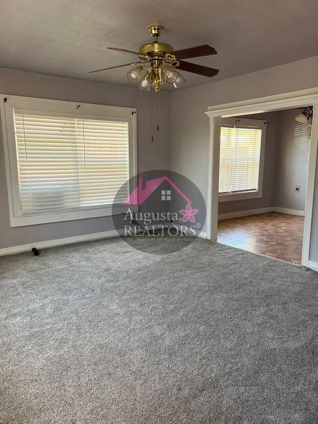 Photo - Adorable Brick Home in Sweetwater!