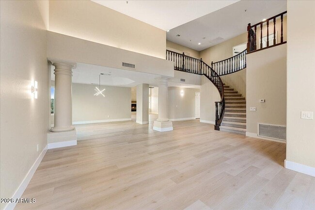 Photo - 13045 E Shangri La Rd