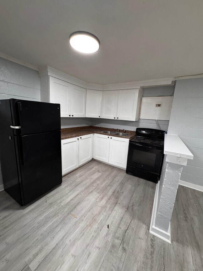 1302 Dunbar St Unit 2