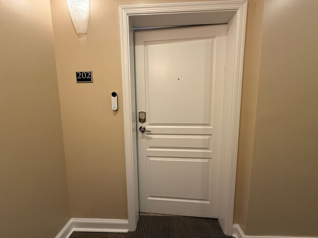 Photo - Beautiful 2nd Floor City Center Corner Condo.