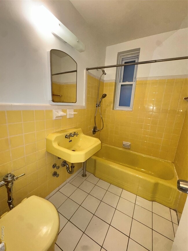 Photo - 43 Bronx River Rd Unidad 6c