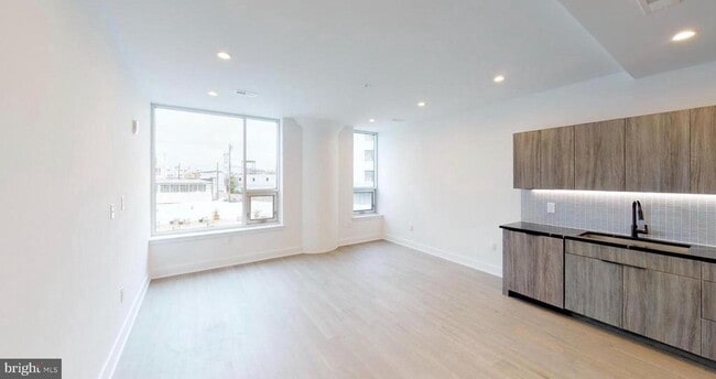 Photo - 1 Brown St Unit STUDIO