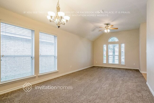 Photo - 3849 Cedar Falls Dr