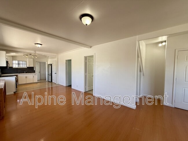 Photo - 806 52nd Ave