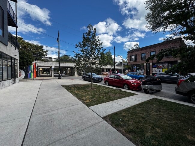 Photo - 1344 W Lunt Ave Unidad 209