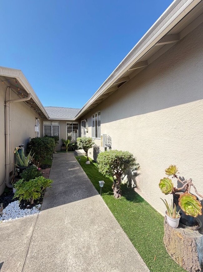Photo - 544-548 E McKinley Ave. Unit 544 E McKinley