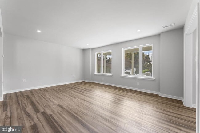 Photo - 151 Old Lincoln Hwy