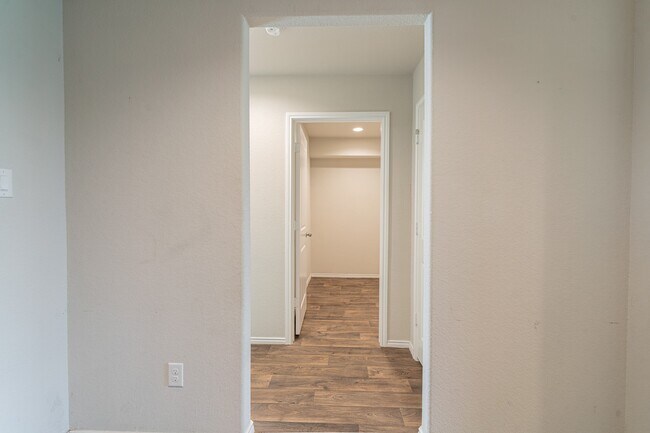 Photo - 1834 Brady Shores Dr