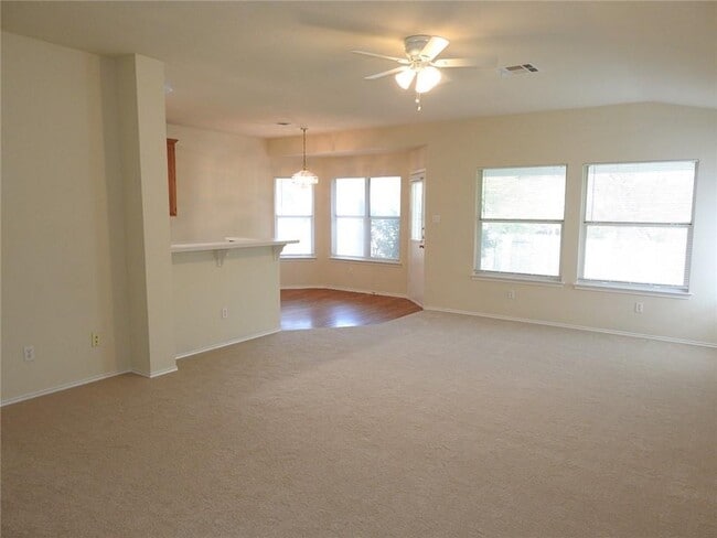 Photo - 1108 Brashear Ln