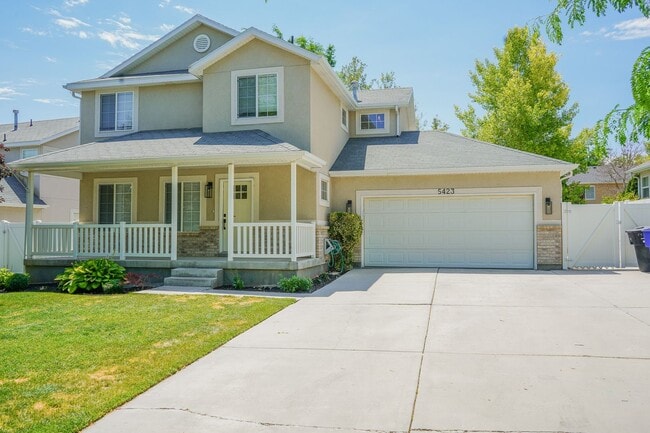 Building Photo - OPEN HOUSE | Spacious Herriman Home Featuring a Large, Well-Maintained Fenced Backyard and Basement