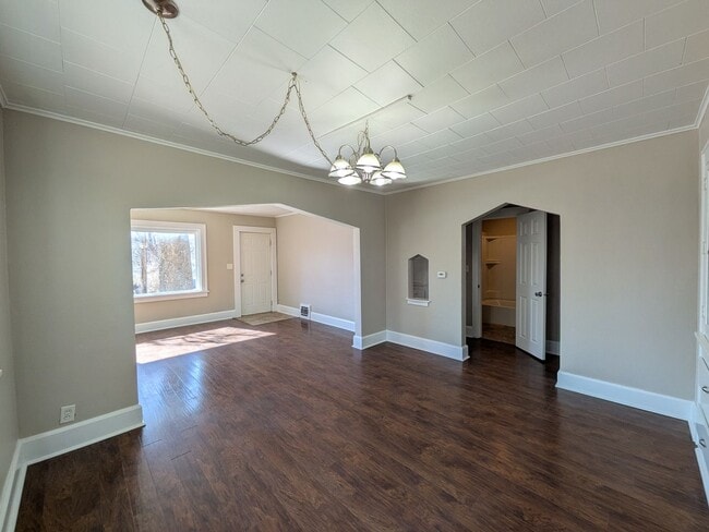 Photo - Pet friendly! Great deck for entertaining!