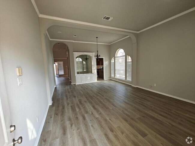 Building Photo - 8504 Pebblebrook Dr Rental