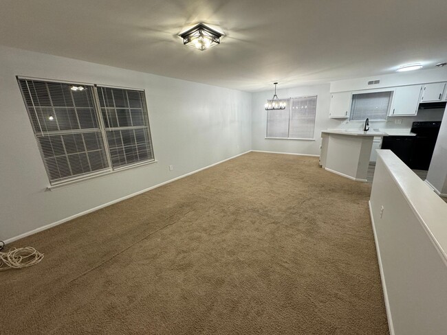 Modern 2-Bed, 2-Bath Apartment in Yardley ... - Modern 2-Bed, 2-Bath Apartment in Yardley ...