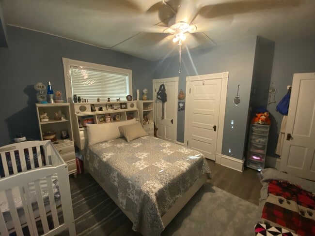 Plano llano - 401 Laurel St W