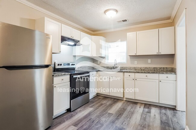 Photo - 5804 Avenue O