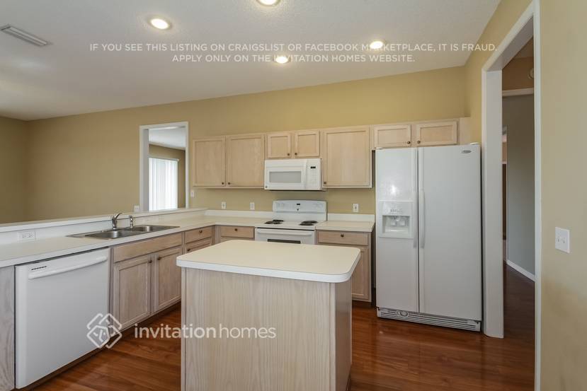 362 Fareham Dr