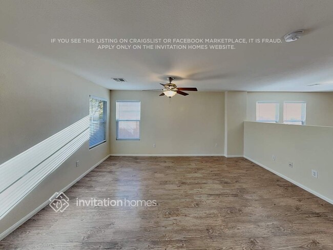 Photo - 3328 Famiglia Dr