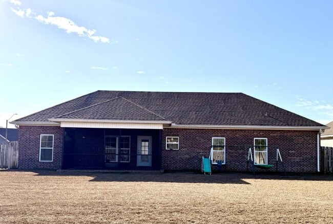 Photo - 111 Amelia Cir