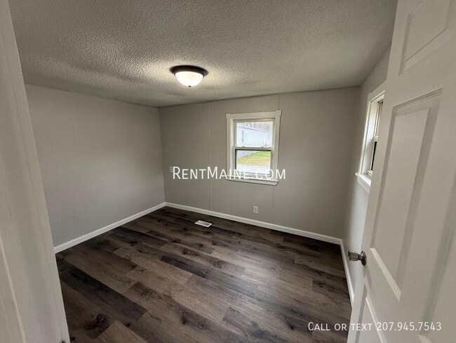 Photo - 799 Stillwater Ave