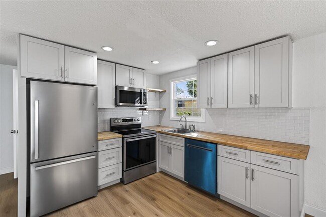Photo - 4545 12th Ave S