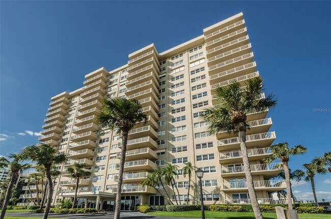 Photo - 1621 Gulf Blvd Unidad PH-C Rental