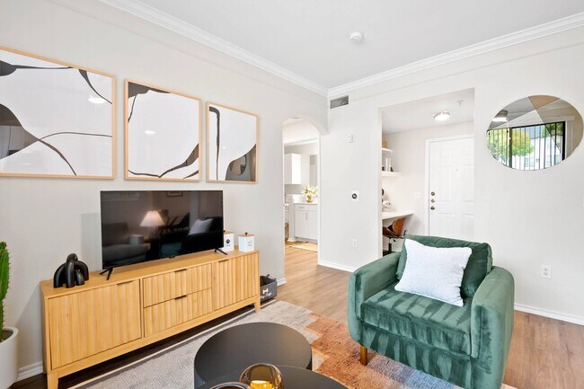 Photo - Mission Gate