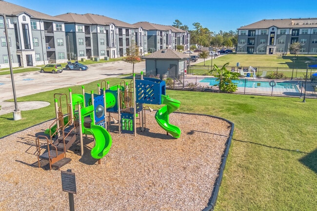 Villas at Colt Run Apartments