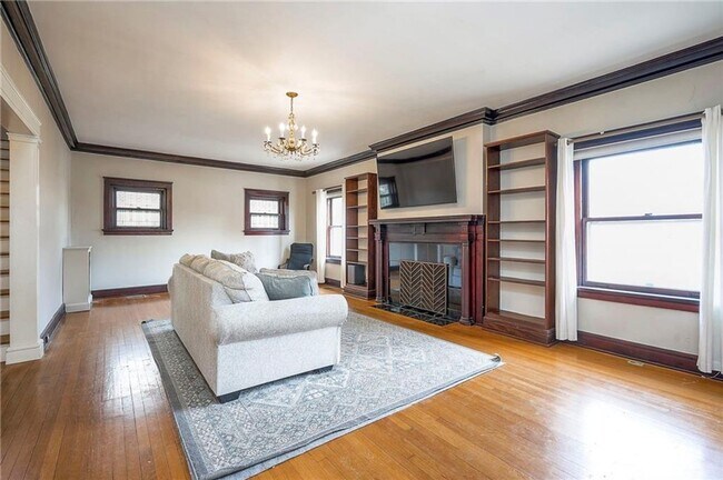 Photo - Historic Mid-Town Home with Room to Roam!