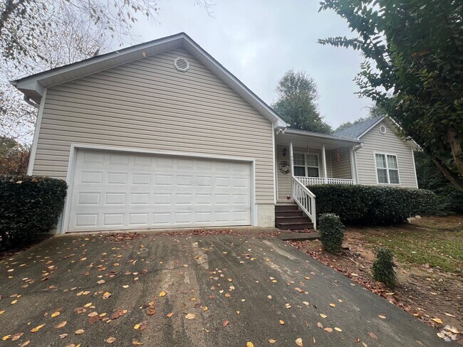 Building Photo - Lovely 3 bed 2 bath house on Ruth St.!