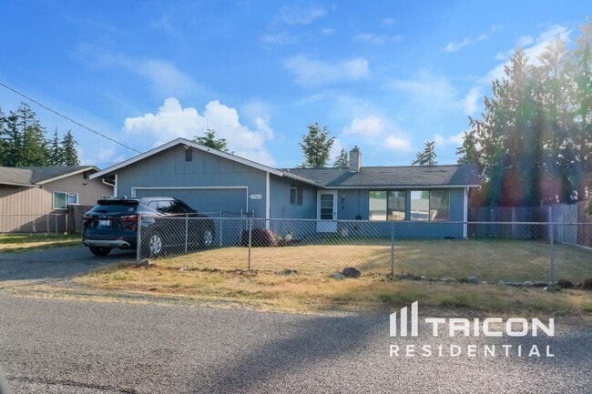 Building Photo - 17102 21st Ave Ct E Rental