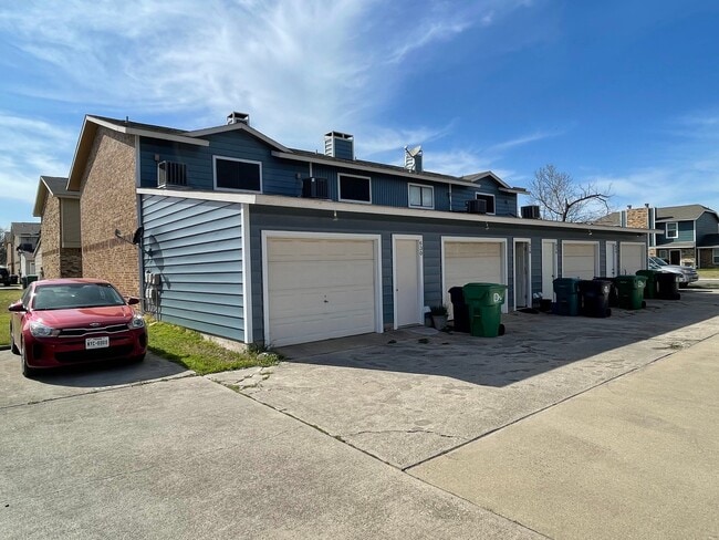 Photo - 624-630-630 Wolftrap Dr Unit 626