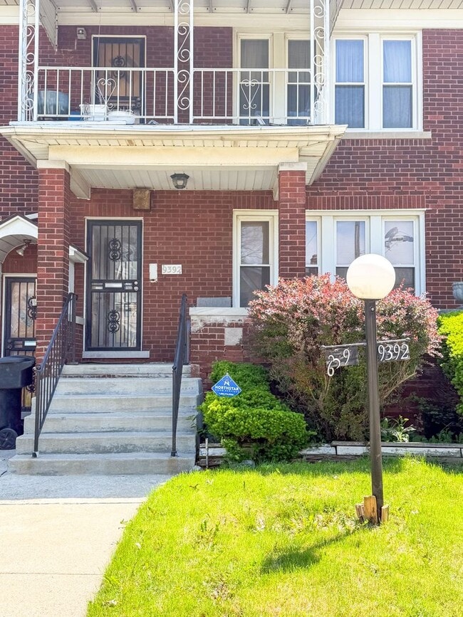 Photo - Beautiful Brick lower duplex unit