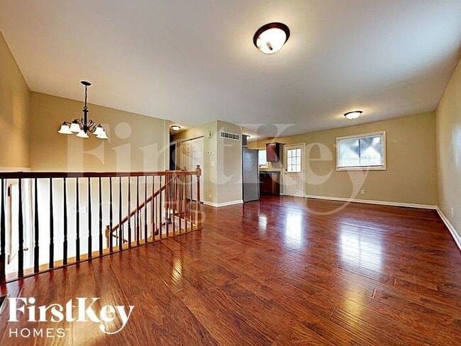 Photo - 1154 Rathbone Ave