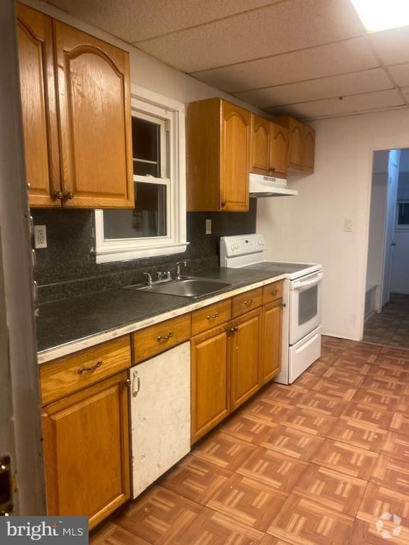 Building Photo - 422 N 5th St Rental