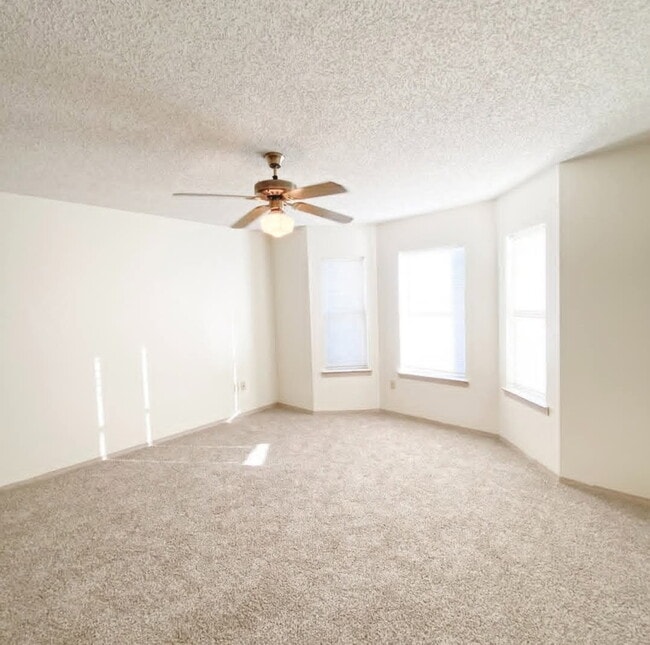 Photo - Maple Church Apartments