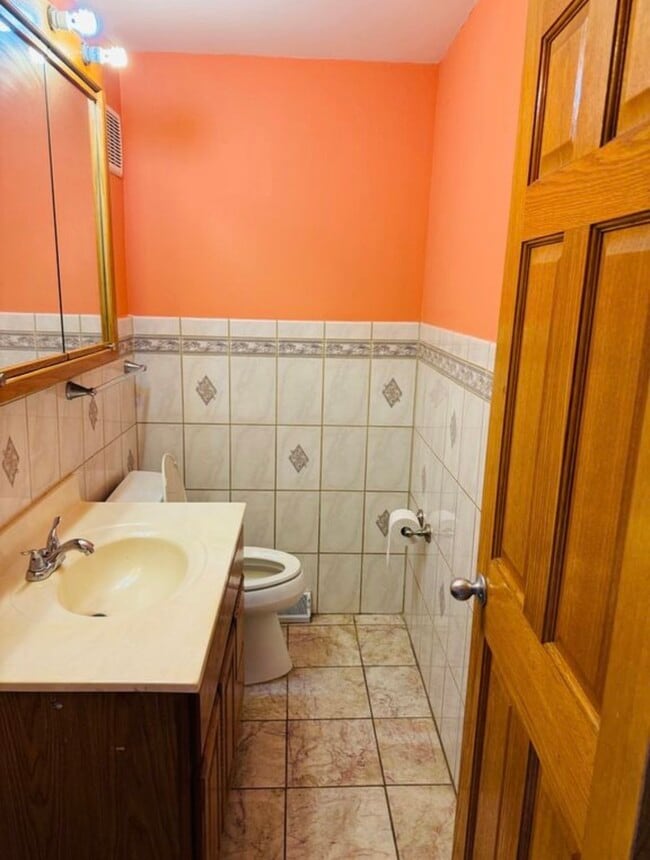 Photo - 2017 Pine St