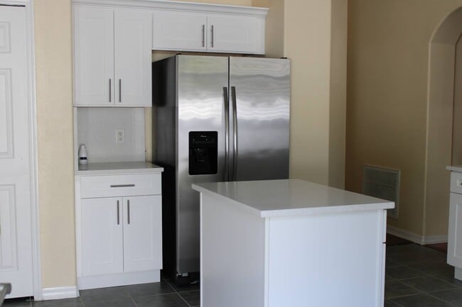 Photo - 353 Heather Hills Dr