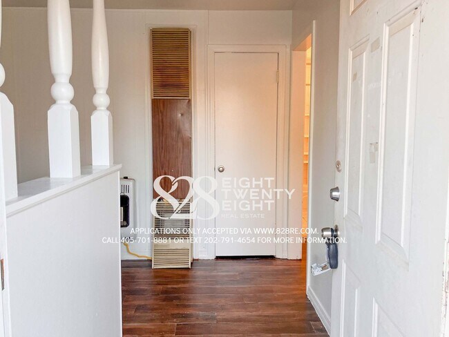 Photo - Cute 2 Bed/1 Bath Single Family Home in MW...