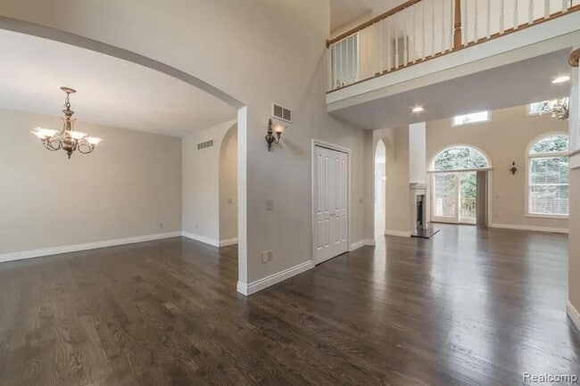 Photo - 1591 Eagle Trail