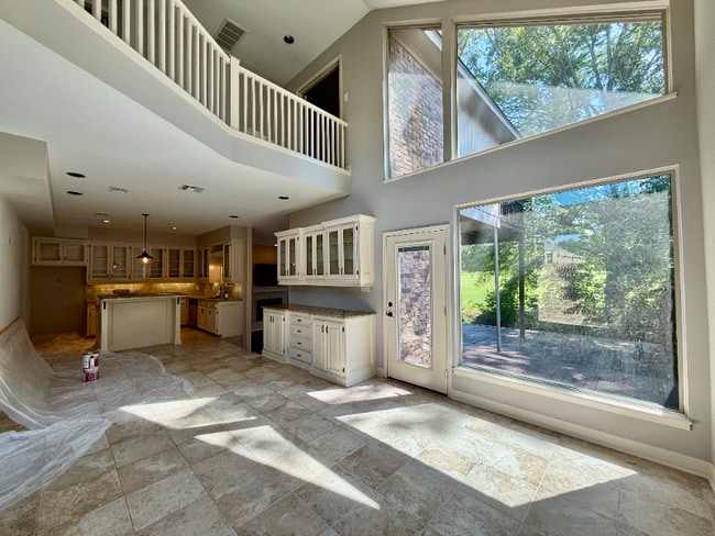Photo - 1006 Augusta Dr