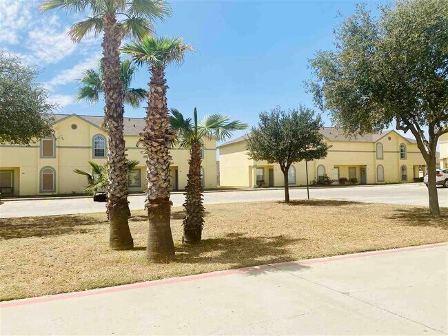 Photo - 1000 Ranchway Dr Unidad 63