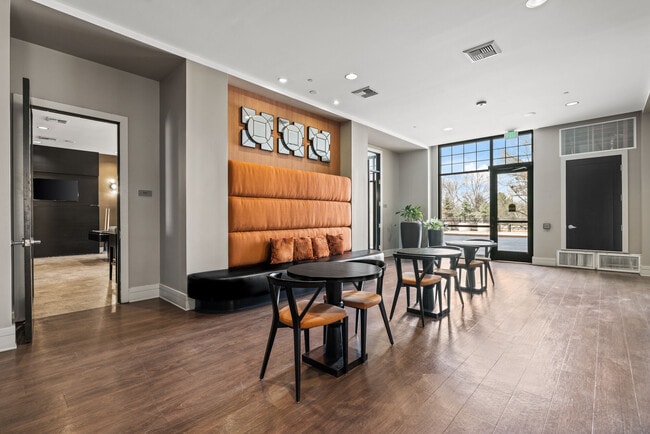 Photo - Kent Place Residence