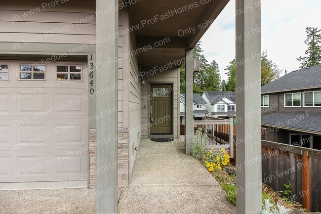 Photo - 13640 SE Madena Way
