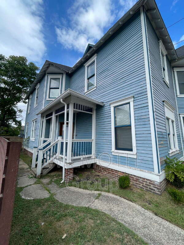 Photo - 410 E 16th St Unit #2