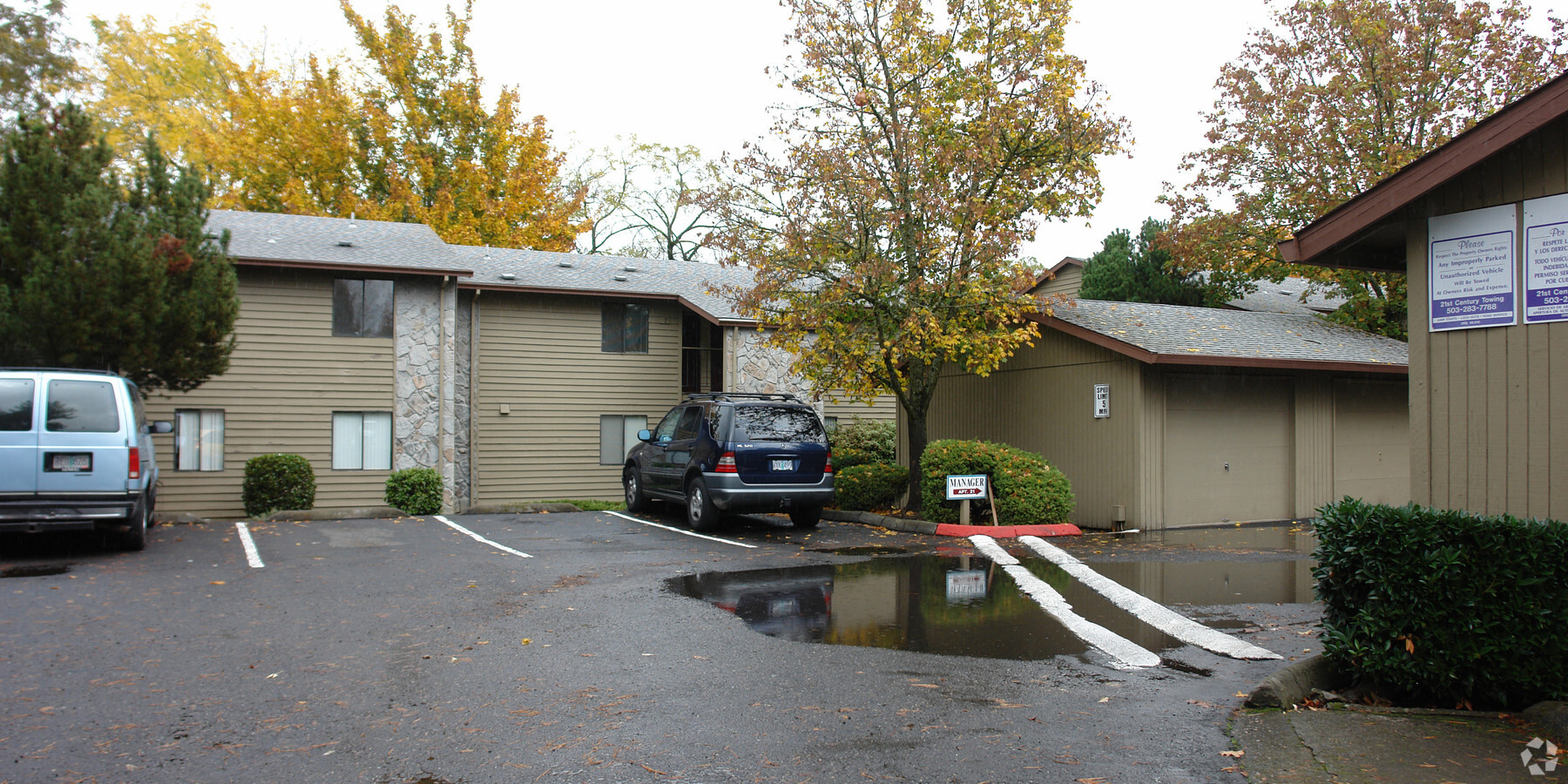 The Valley Woods Apartments - The Valley Woods Apartments