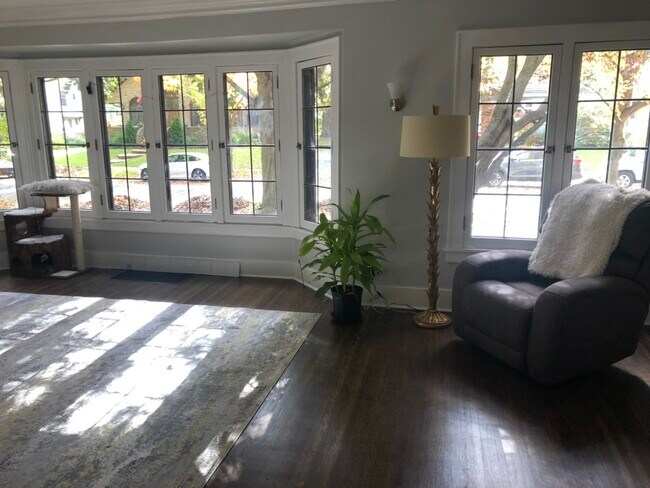 Photo - 352 Canterbury Rd