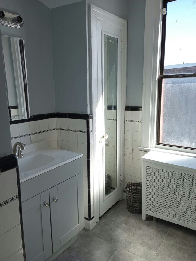 Photo - 1801 W Cheltenham Ave Unit Apt 2